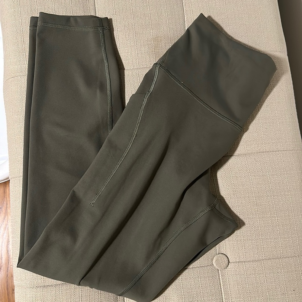 Lululemon Leggings - Size 8